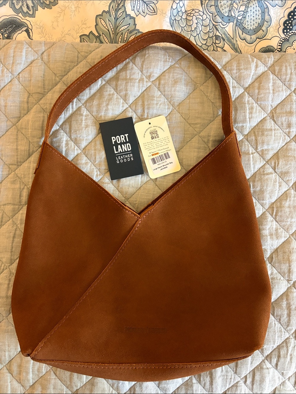 Portland Leather Shoulder Bag in Jackson Suede